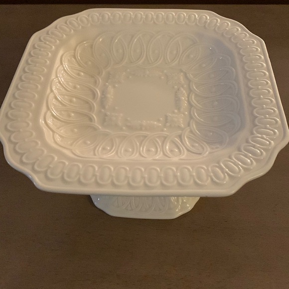 Two’s Company Pedestal Tray - Serving Plate - Picture 1 of 8